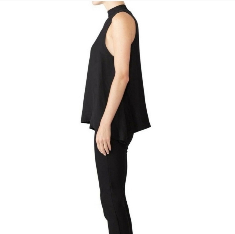 Blaque Label Black Tank With Key Hole Back - Picture 2 of 9
